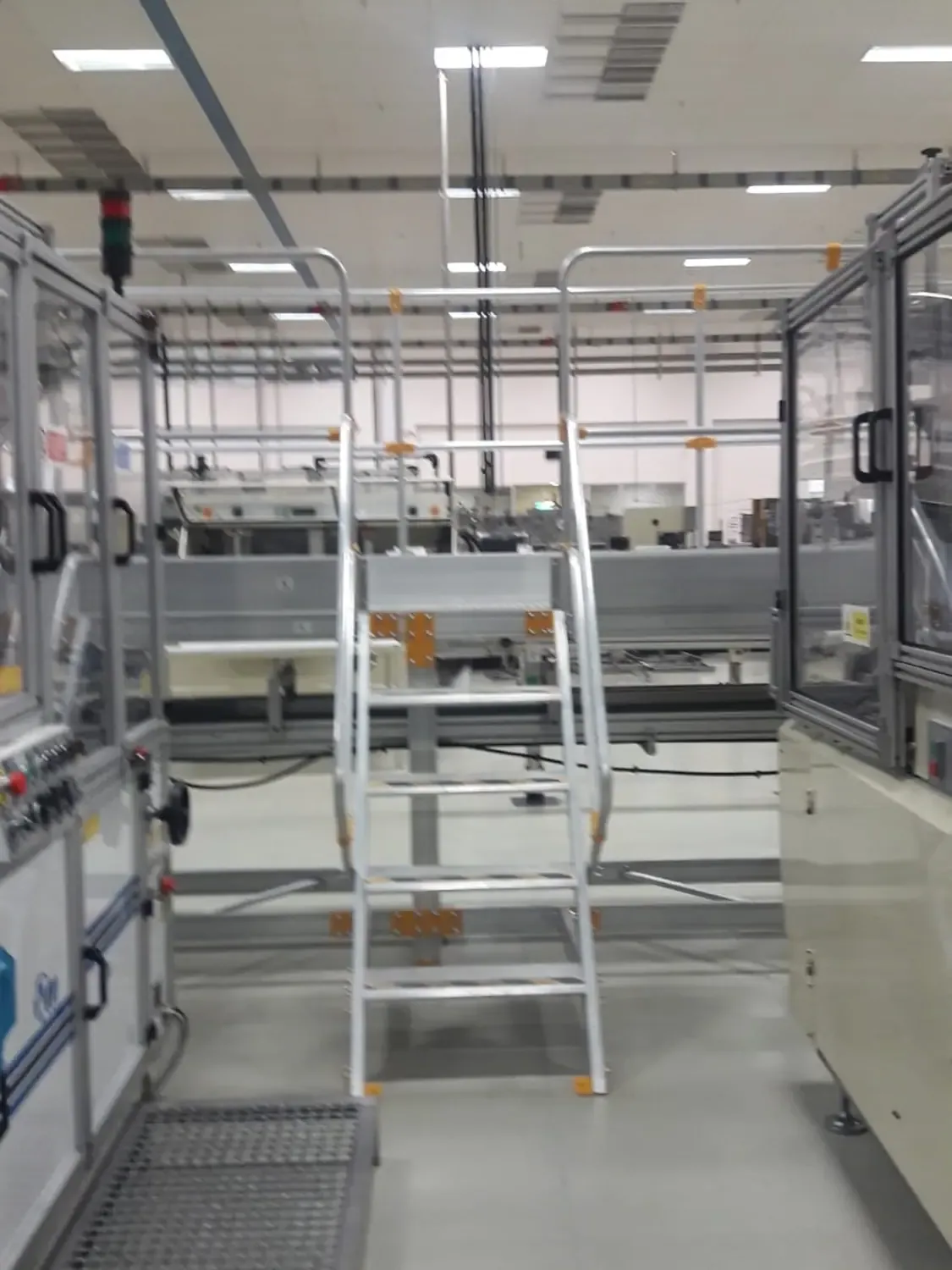 Platformă de trecere peste bandă transportoare — imaginea 24