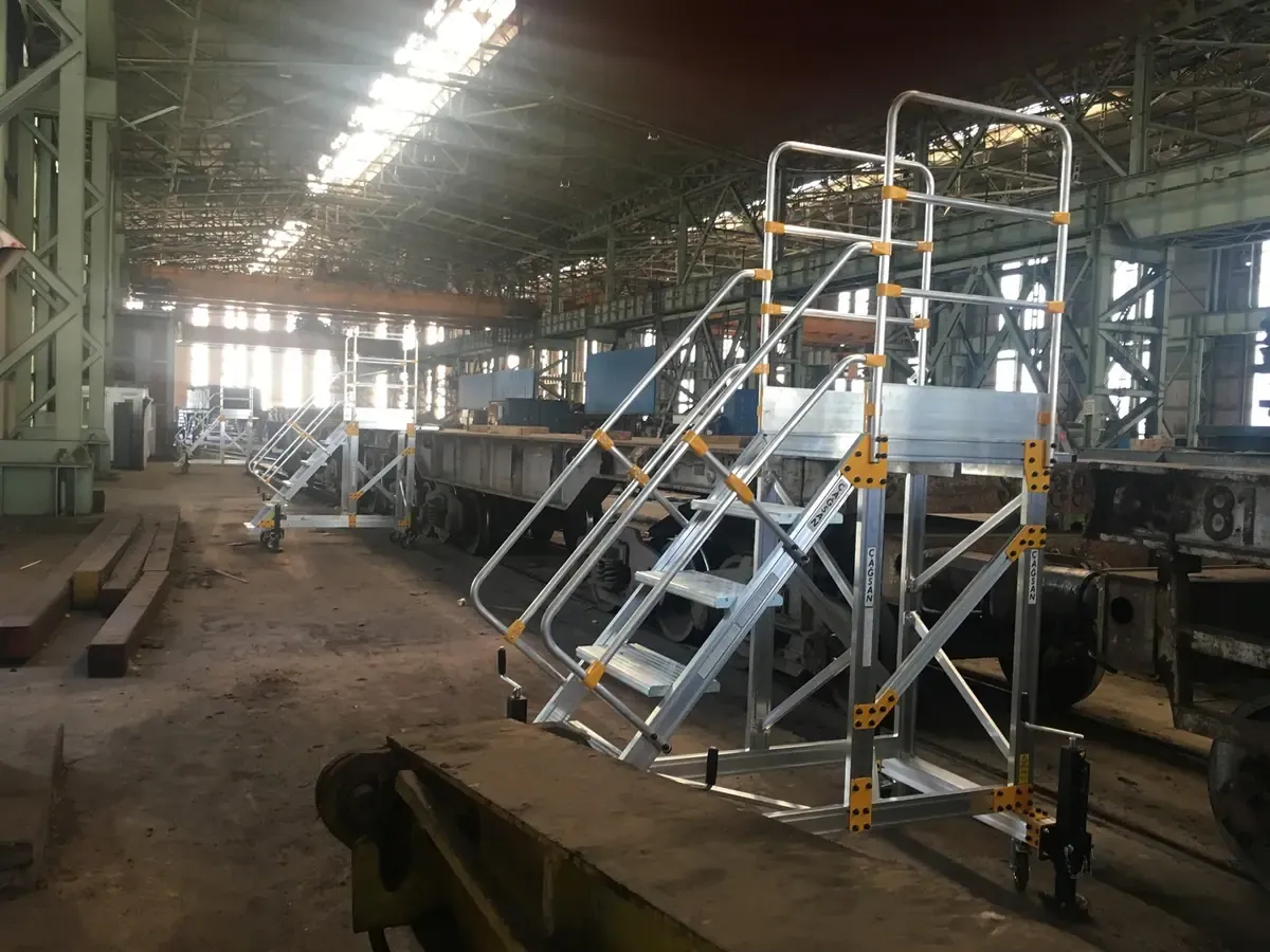 Platformă mobilă și reglabilă industrială — imaginea 25