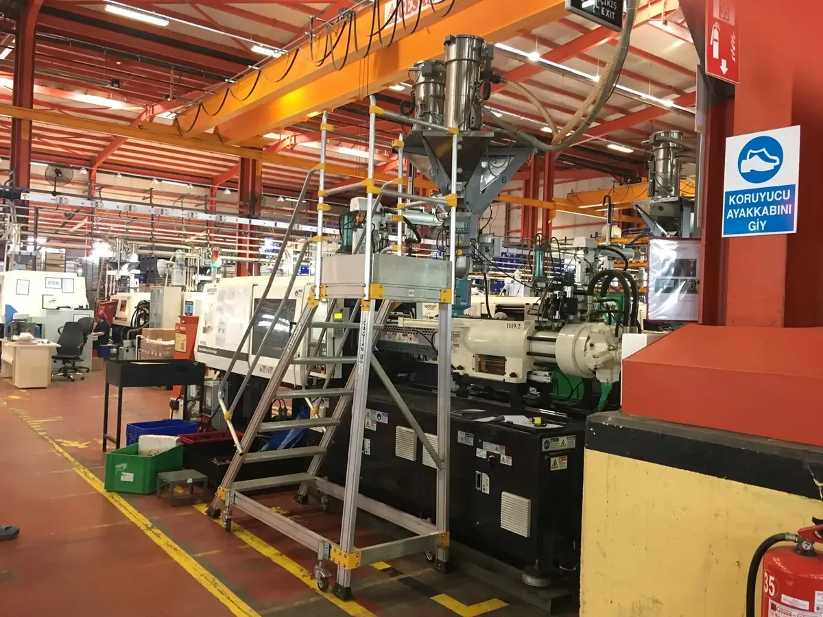 Platformă mobilă și reglabilă industrială — imaginea 26